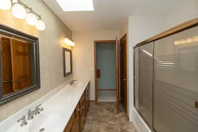 1081 Avanti Drive, Mendota Heights, MN 55118 - Photo 15