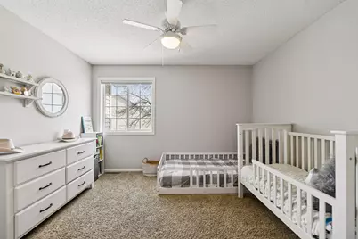 934 Kelly Court, Chanhassen, MN 55317 - Photo 17