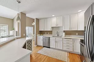 934 Kelly Ct, Chanhassen, MN 55317 - Photo 7