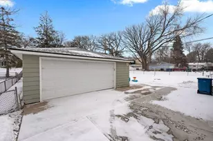 4561 2 1/2 Street NE, Fridley, MN 55421 - Photo 39