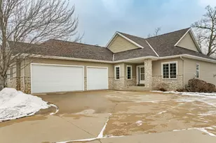 1532 Salem Ct SW, Rochester, MN 55902 - Photo 1