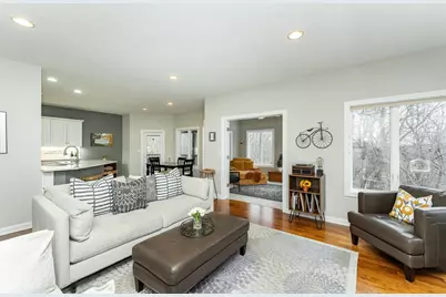 1532 Salem Court SW, Rochester, MN 55902 - Photo 7