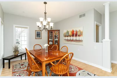 1532 Salem Court SW, Rochester, MN 55902 - Photo 5