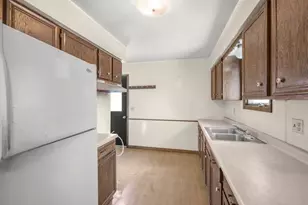 4709 Hampton Rd, Mound, MN 55364 - Photo 5