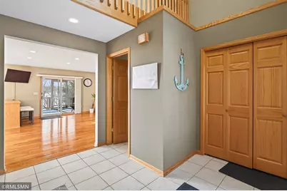 4057 Highland Avenue, White Bear Lake, MN 55110 - Photo 7