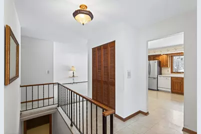 257 14th Avenue NW, New Brighton, MN 55112 - Photo 5