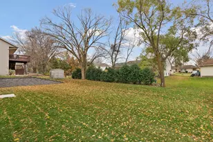 1227 Bellflower Ln, Owatonna, MN 55060 - Photo 43