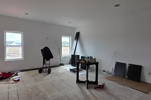 1222 Leo Dr, Holmen, WI 54636 - Photo 5