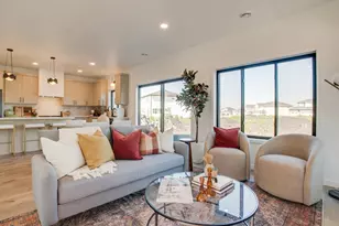 6726 Belding Dr S, Fargo, ND 58104 - Photo 9