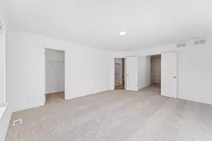 10527 Harbor Ln N, Maple Grove, MN 55369 - Photo 9