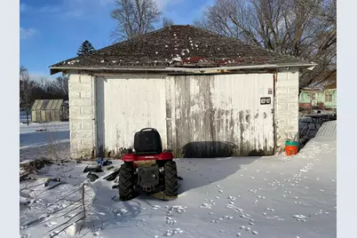 108 N West Street, Ceylon, MN 56121 - Photo 5