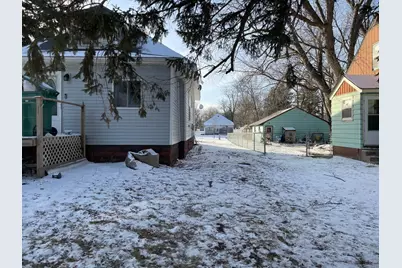 108 N West Street, Ceylon, MN 56121 - Photo 3