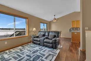 1161 Yellowstone Ave, Saint Cloud, MN 56303 - Photo 3