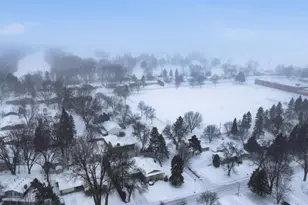 2470 Hillside Rd, White Bear Lake, MN 55110 - Photo 41