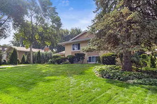 2470 Hillside Rd, White Bear Lake, MN 55110 - Photo 51