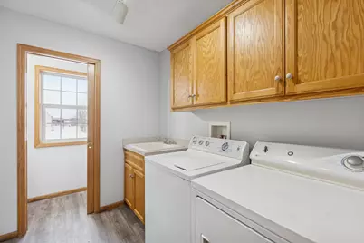 211 7th Street S, Winsted, MN 55395 - Photo 21