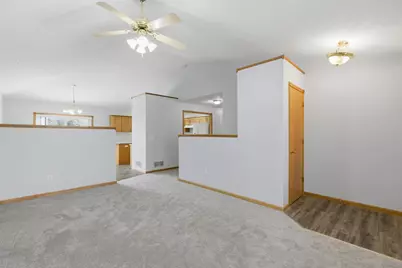 211 7th Street S, Winsted, MN 55395 - Photo 5