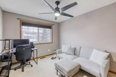 2123 Grenadier Avenue N, Oakdale, MN 55128 - Photo 25