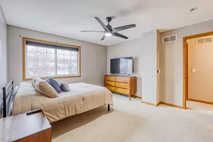 2123 Grenadier Ave N, Oakdale, MN 55128 - Photo 21