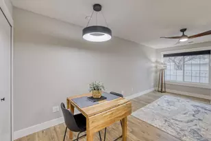 2123 Grenadier Ave N, Oakdale, MN 55128 - Photo 9