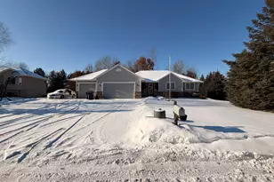 38634 Henna Cir, North Branch, MN 55056 - Photo 1