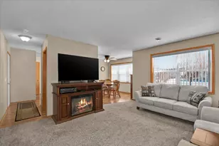 6386 64th Way NE, Albertville, MN 55301 - Photo 5