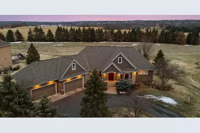 2923 Jonquil Trail N, Lake Elmo, MN 55042 - Photo 3