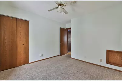 1011 14th Street S, Fargo,  58103 - Photo 13