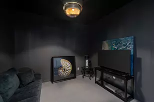 215 10th Ave S, Minneapolis, MN 55415 - Photo 27