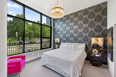 215 10th Avenue S #112, Minneapolis, MN 55415 - Photo 17