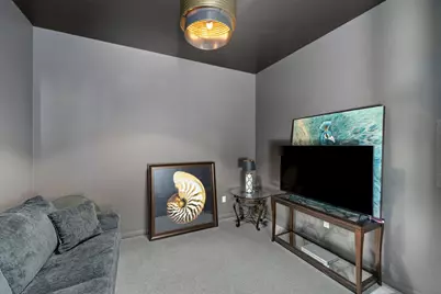 215 10th Avenue S #112, Minneapolis, MN 55415 - Photo 29