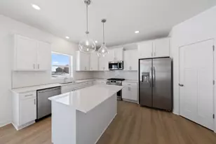 20338 Gallifrey Wy, Lakeville, MN 55044 - Photo 13