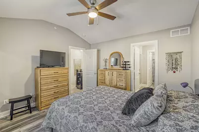 8358 Hemlock Lane N, Maple Grove, MN 55369 - Photo 19