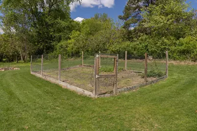 809 60th Avenue SW, Rochester, MN 55902 - Photo 47