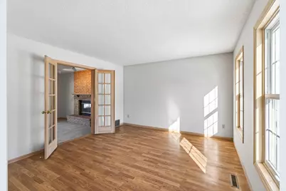 640 Hackmore Drive, Eagan, MN 55123 - Photo 11