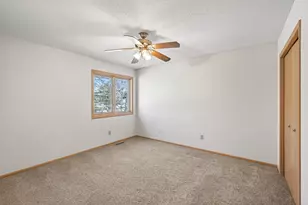 640 Hackmore Dr, Eagan, MN 55123 - Photo 29