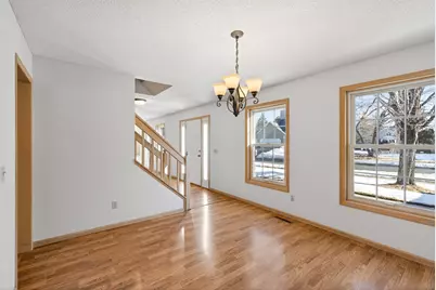 640 Hackmore Drive, Eagan, MN 55123 - Photo 9