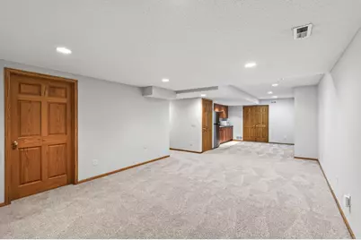 640 Hackmore Drive, Eagan, MN 55123 - Photo 41