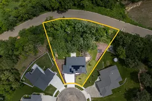 2214 Red Pine Ln SW, Rochester, MN 55902 - Photo 3