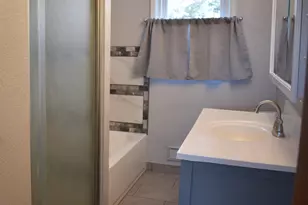 1310 W Richway Dr, Albert Lea, MN 56007 - Photo 9