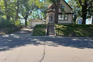 703 N 1st St, Montevideo, MN 56265 - Photo 31