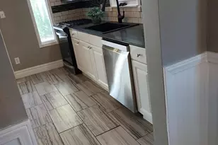 703 N 1st St, Montevideo, MN 56265 - Photo 7