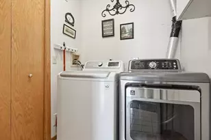 8487 Corcoran Path, Inver Grove Heights, MN 55076 - Photo 13