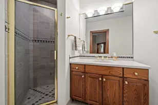 23760 Lawtonka Dr, Excelsior, MN 55331 - Photo 61