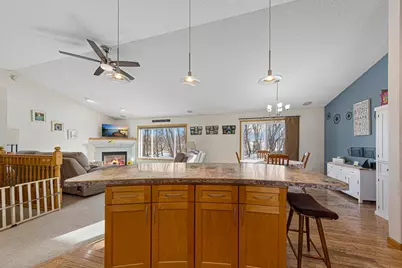 304 Sidney Street W, Morristown, MN 55052 - Photo 7