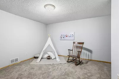 9451 138th Street W, Savage, MN 55378 - Photo 31