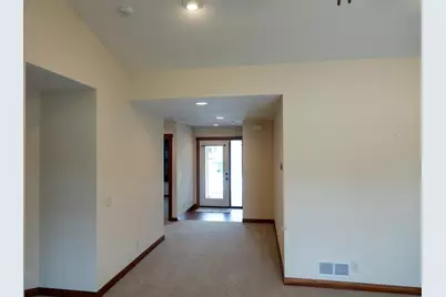 2065 Michael Lane, River Falls, WI 54022 - Photo 3