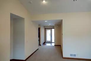 2065 Michael Ln, River Falls, WI 54022 - Photo 3