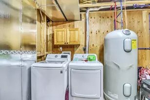 302 Chicago Ave, Breckenridge, MN 56520 - Photo 35