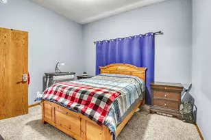 302 Chicago Ave, Breckenridge, MN 56520 - Photo 15